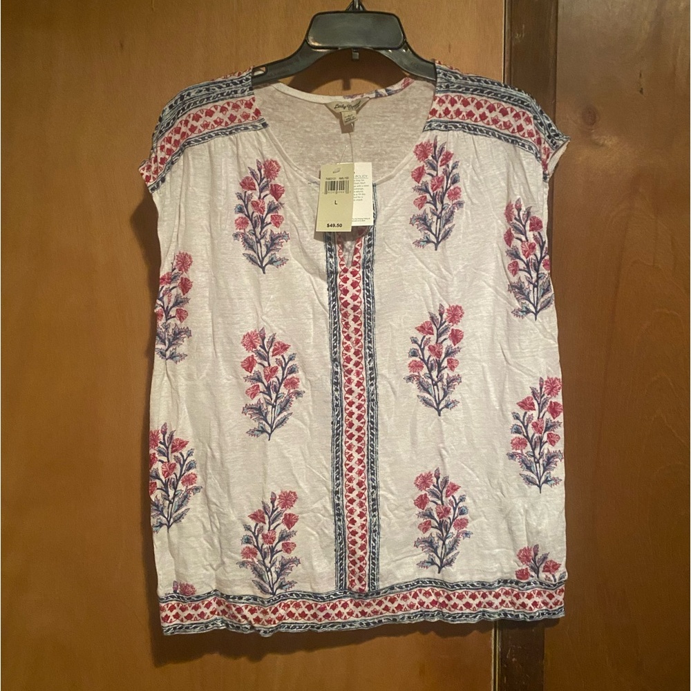 Lucky Brand White Sleeveless Blouse Size L
